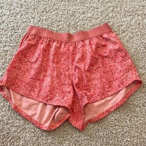 Outdoor voices shorts